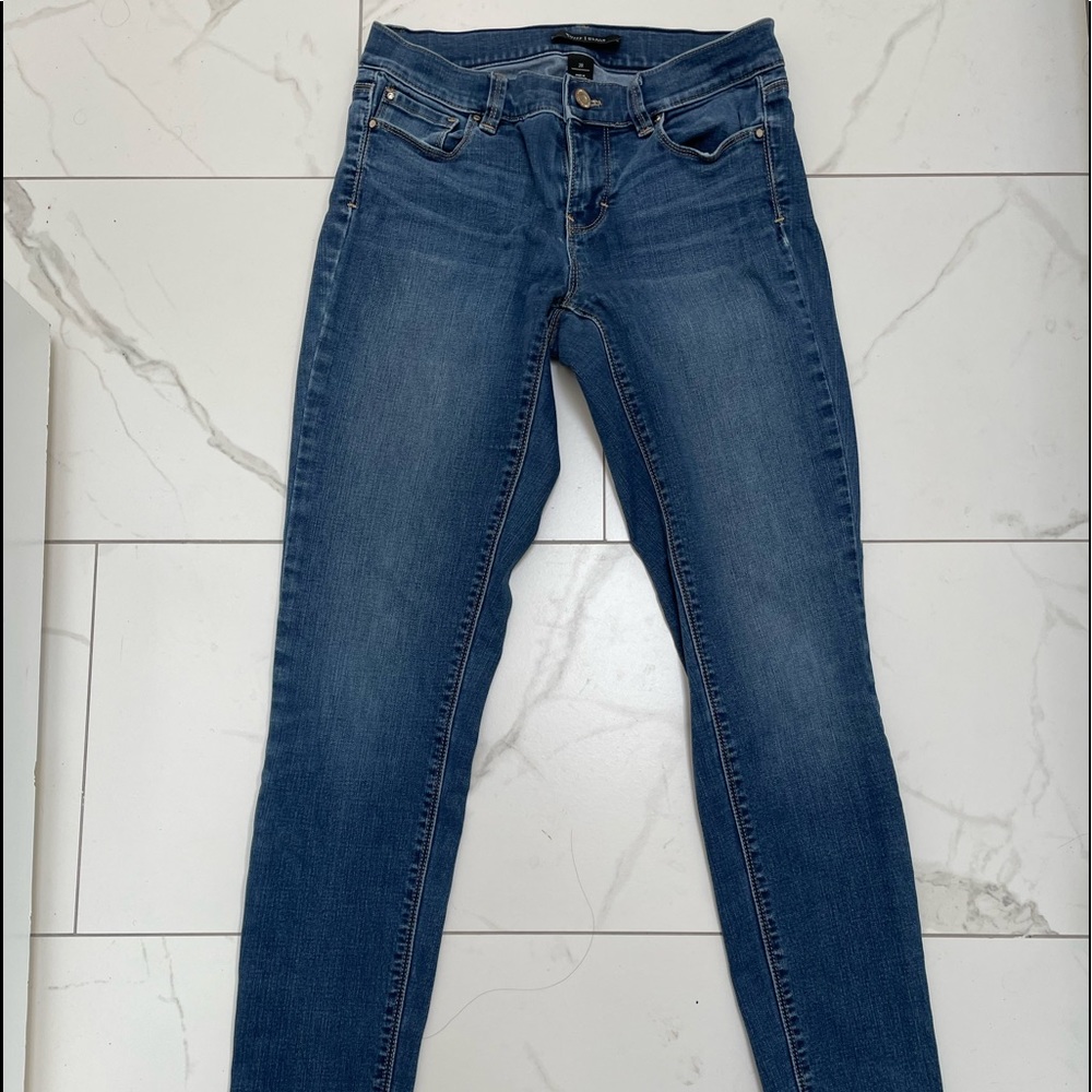 WHBM size 2 skinny jeans